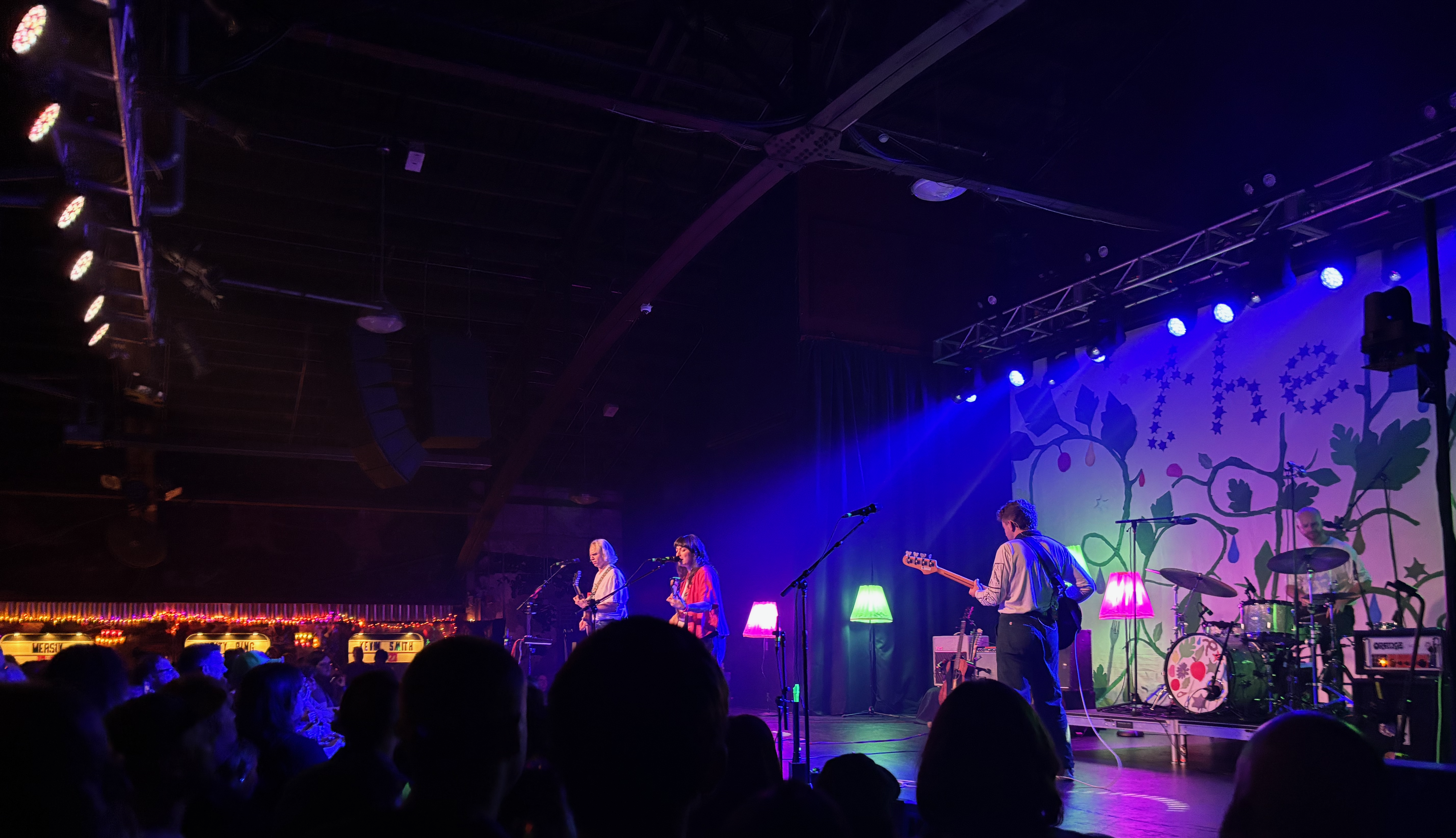 The Beths playing Little Death